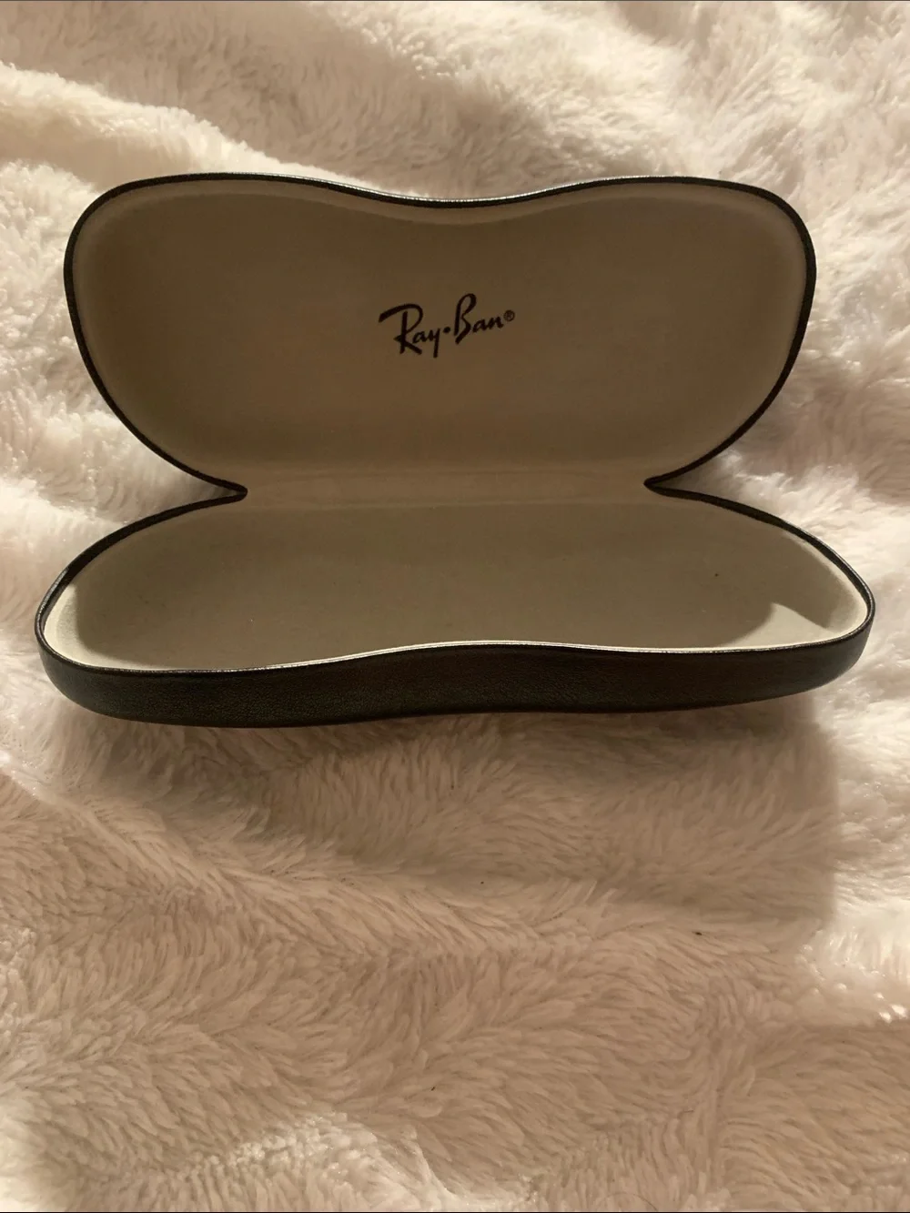 Ray-Ban Black Hard Shell Sunglasses Case